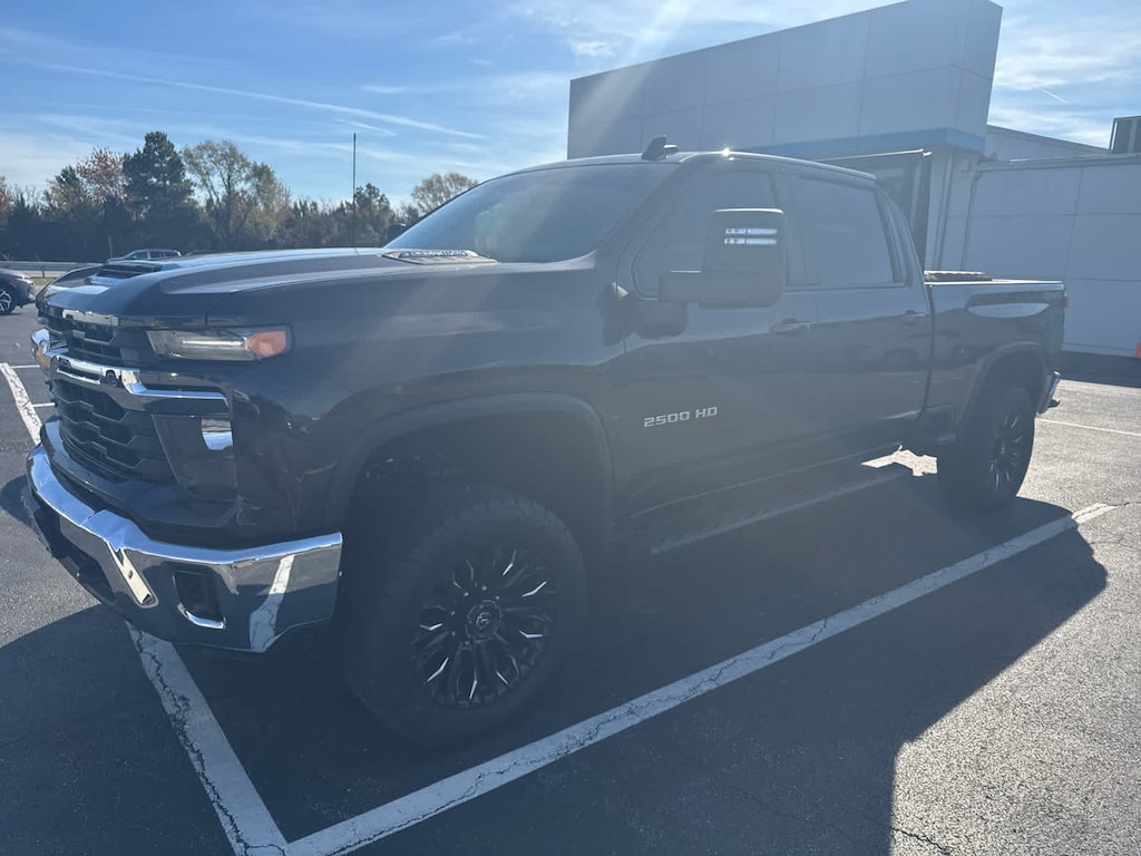 Used 2024 Chevrolet Silverado 2500 HD LT Truck