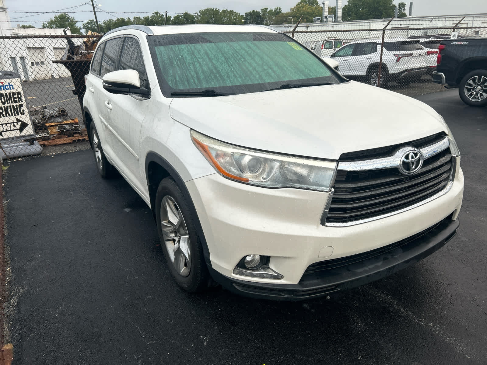 2016 Toyota Highlander Limited photo 2