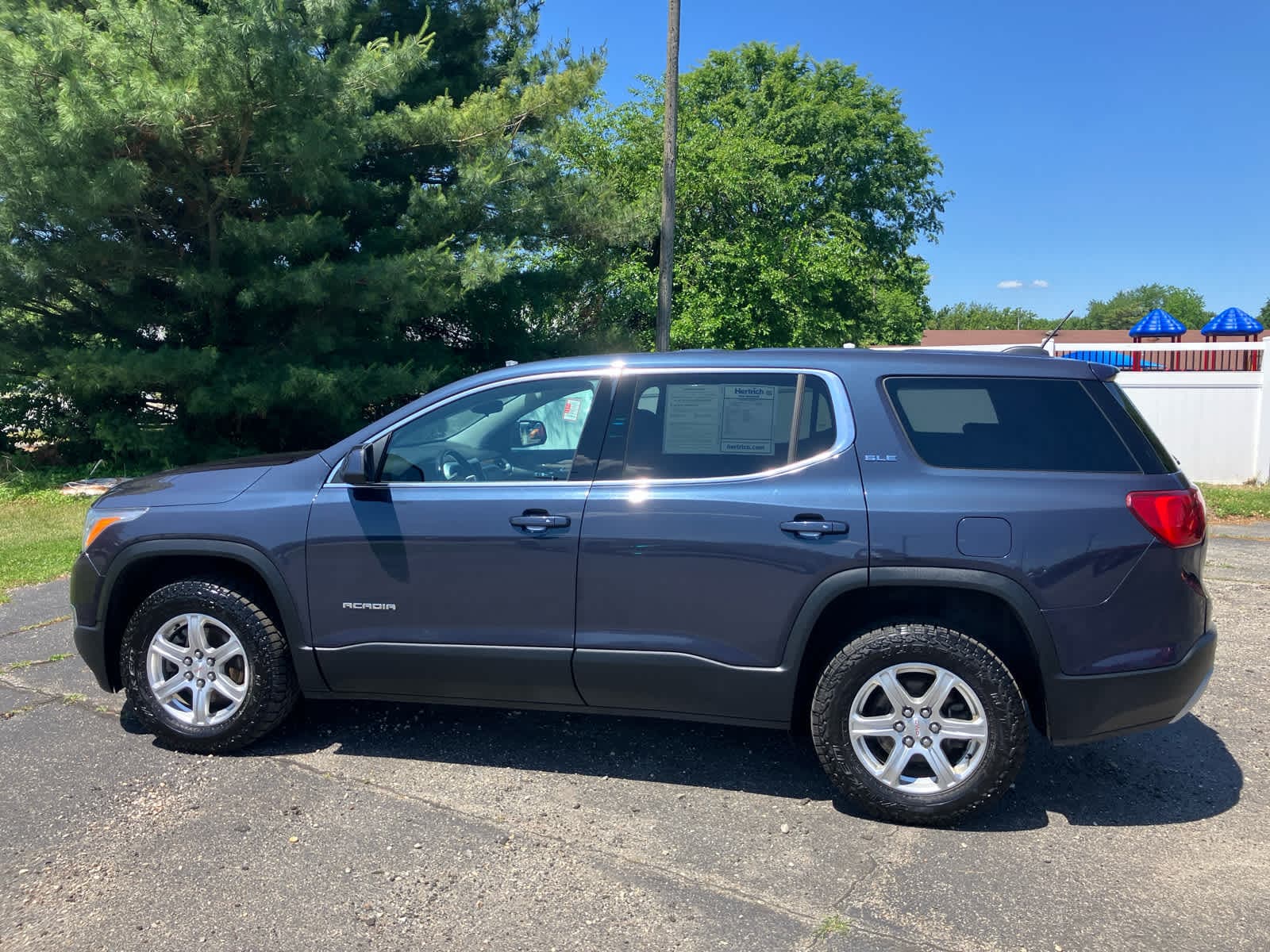 2018 GMC Acadia SLE-1 AWD's photo