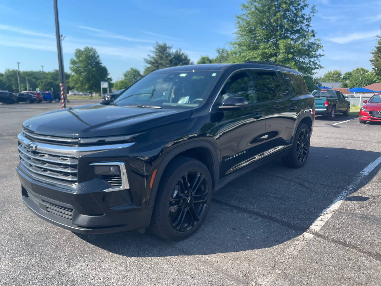 2025 Chevrolet Traverse FWD LT's photo