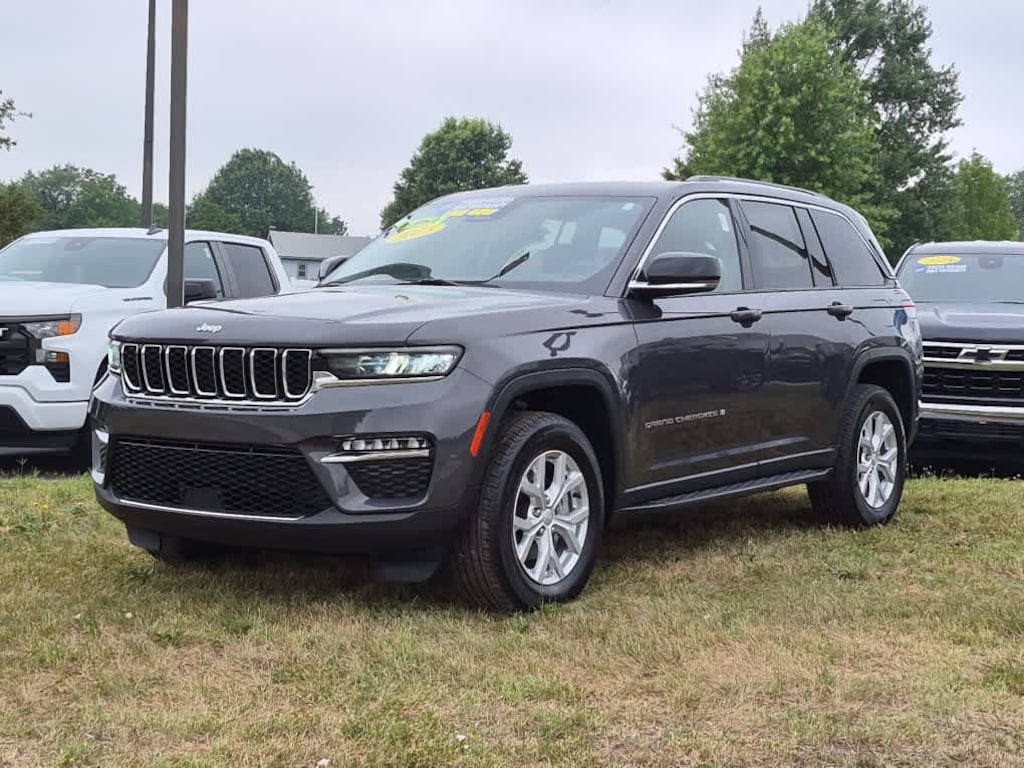 Used 2023 Jeep Grand Cherokee Limited