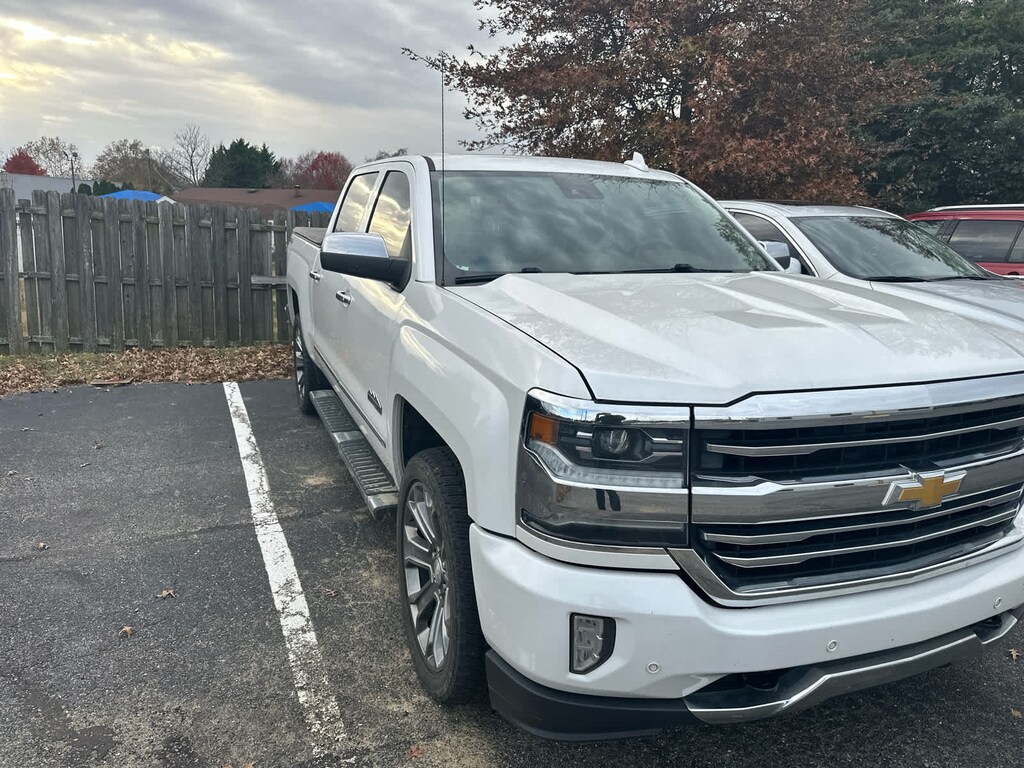 Used 2018 Chevrolet Silverado 1500 High Country Truck
