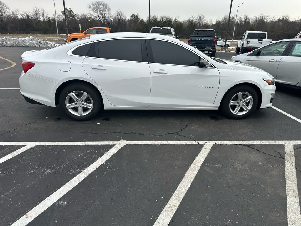 Used 2020 Chevrolet Malibu LS Car