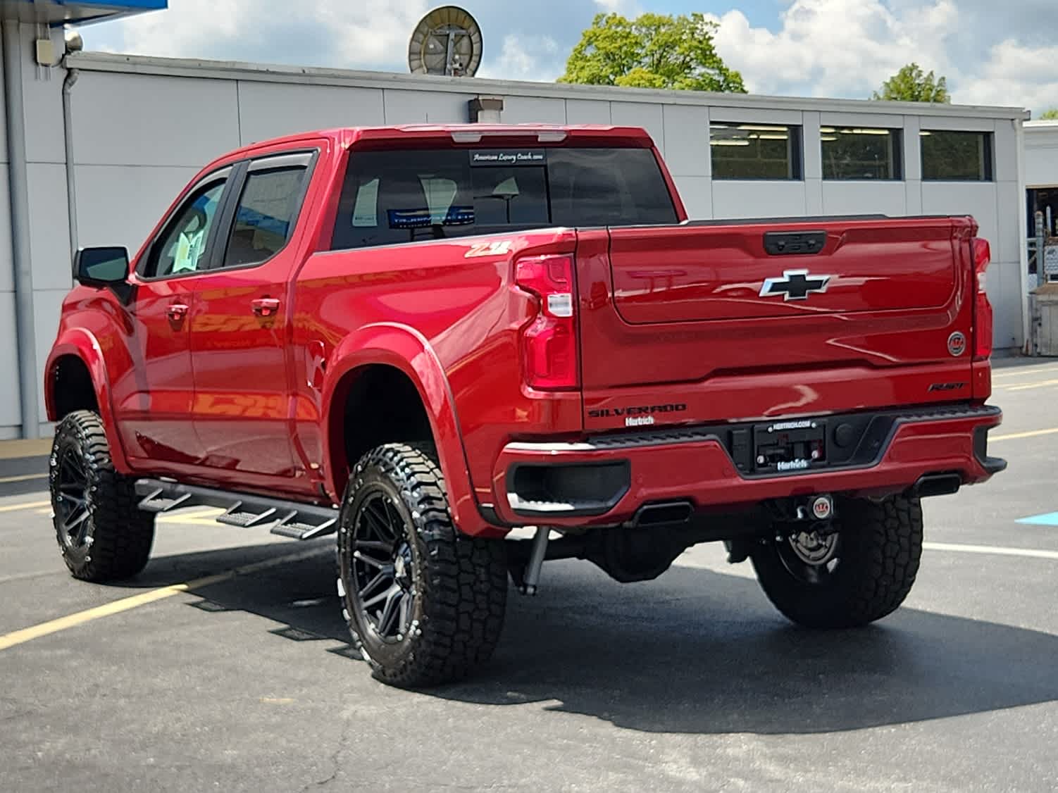 2025 Chevrolet Silverado 1500 RST photo 4