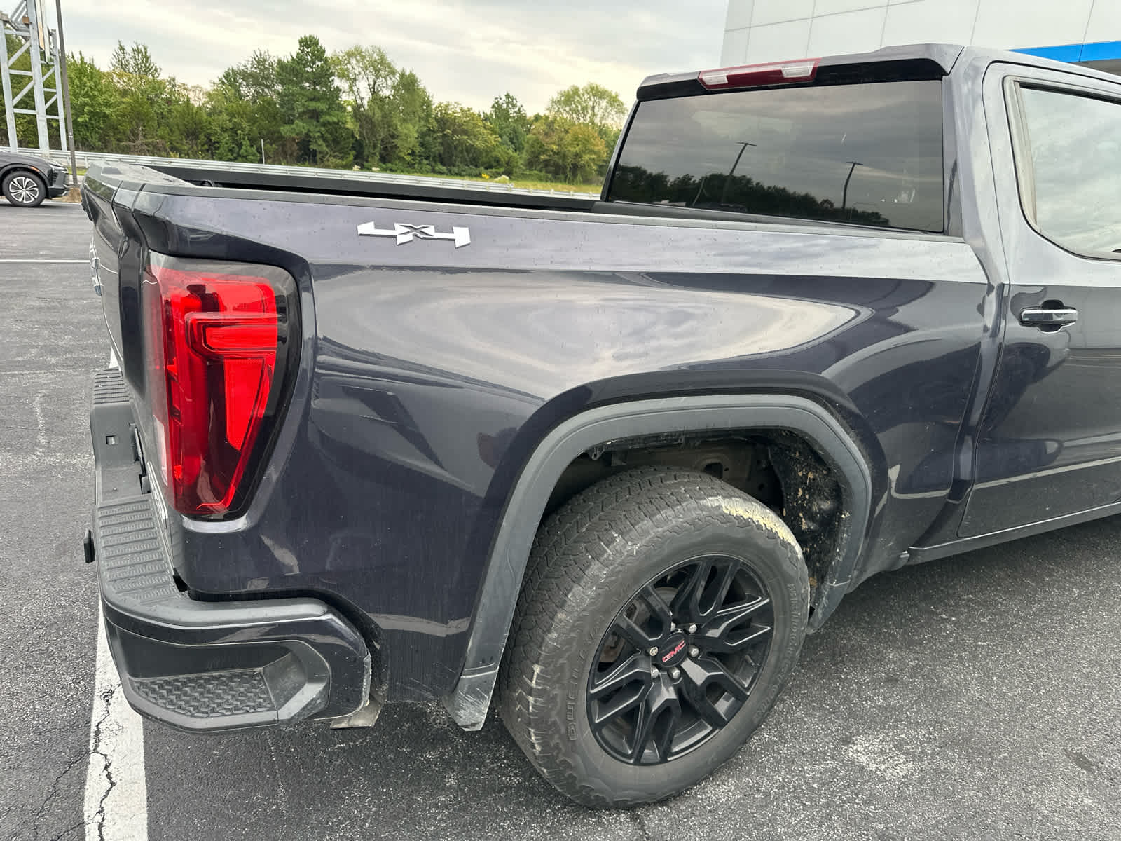 2022 Gmc Sierra 1500 Elevation photo 3