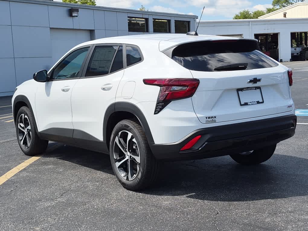 2026 Chevrolet Trax RS - Photo 4