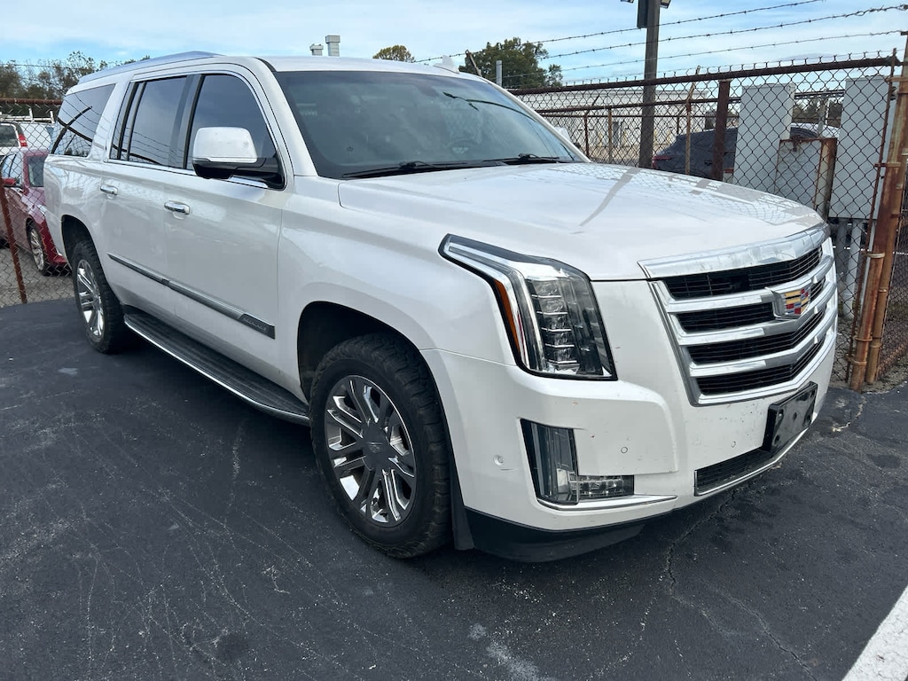 Used 2018 CADILLAC Escalade ESV Black SUV
