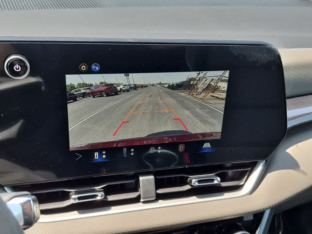 2026 Chevrolet Equinox LT - Photo 13