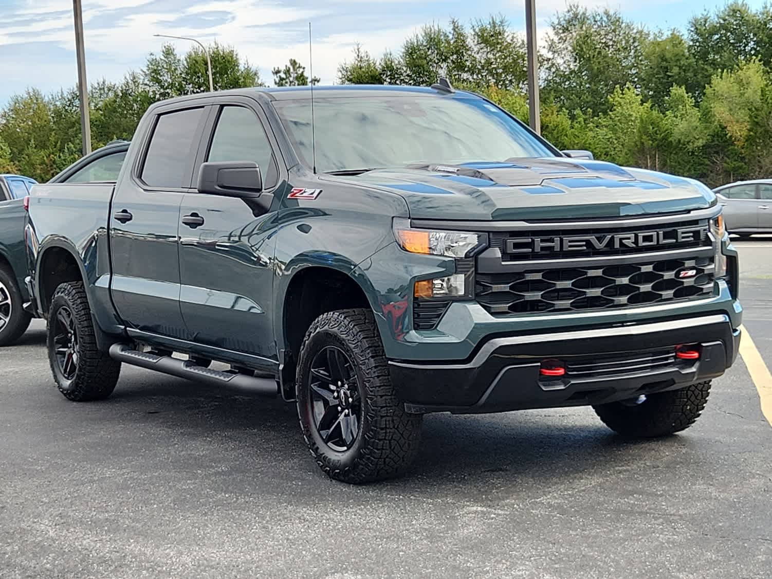 2026 Chevrolet Silverado 1500 Custom Trail Boss photo 2