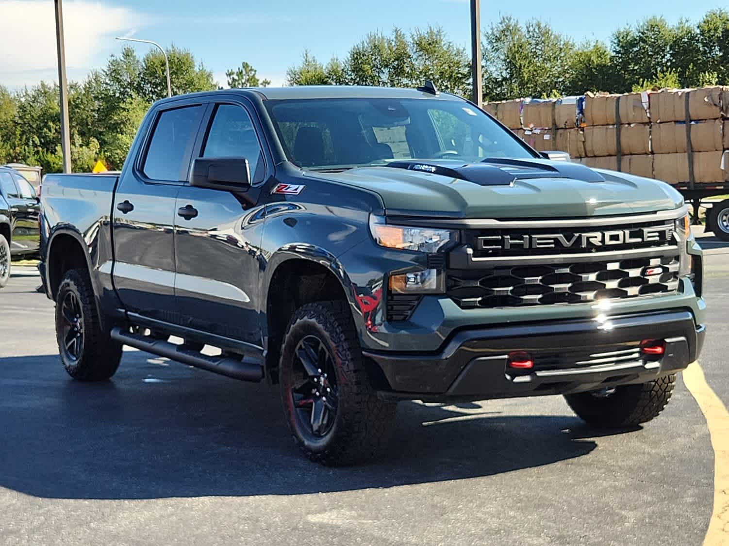 2026 Chevrolet Silverado 1500 Custom Trail Boss photo 2