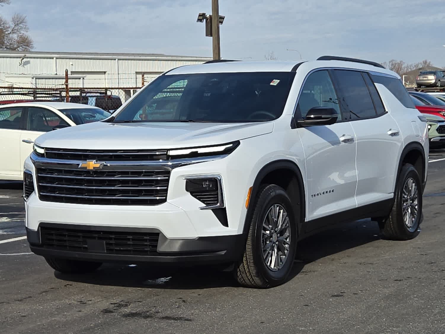 2026 Chevrolet Traverse LT's photo