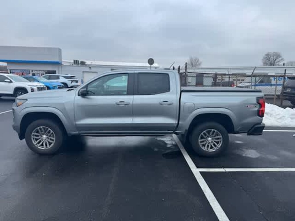 Used 2023 Chevrolet Colorado LT Truck
