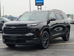 2025 Chevrolet Traverse LT SUV