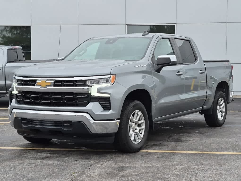 2023 Chevrolet Silverado 1500 LT 2FL 4X4 Crew Cab Short Box's photo