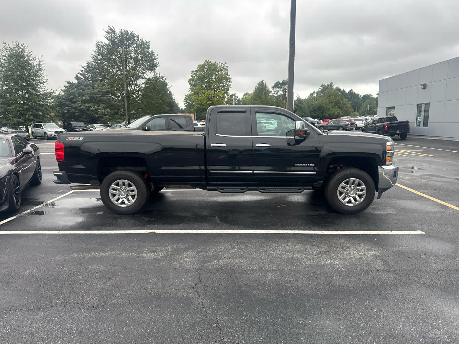 2017 Chevrolet Silverado 2500HD LTZ photo 4