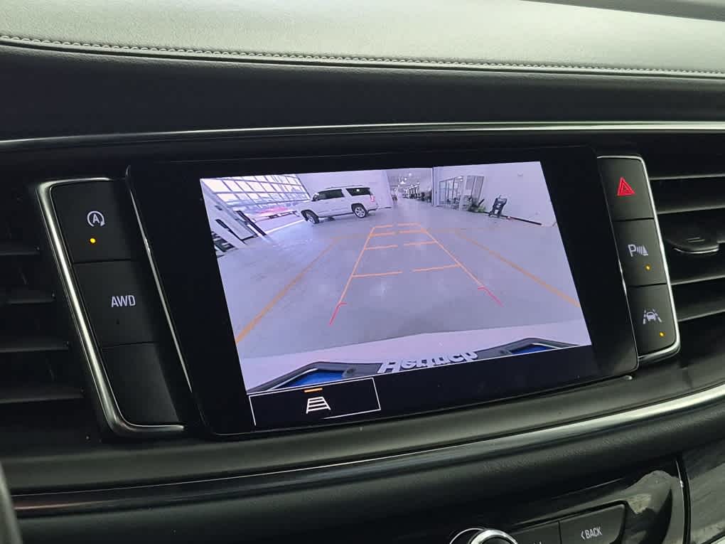 2023 Buick Enclave Essence - Photo 17