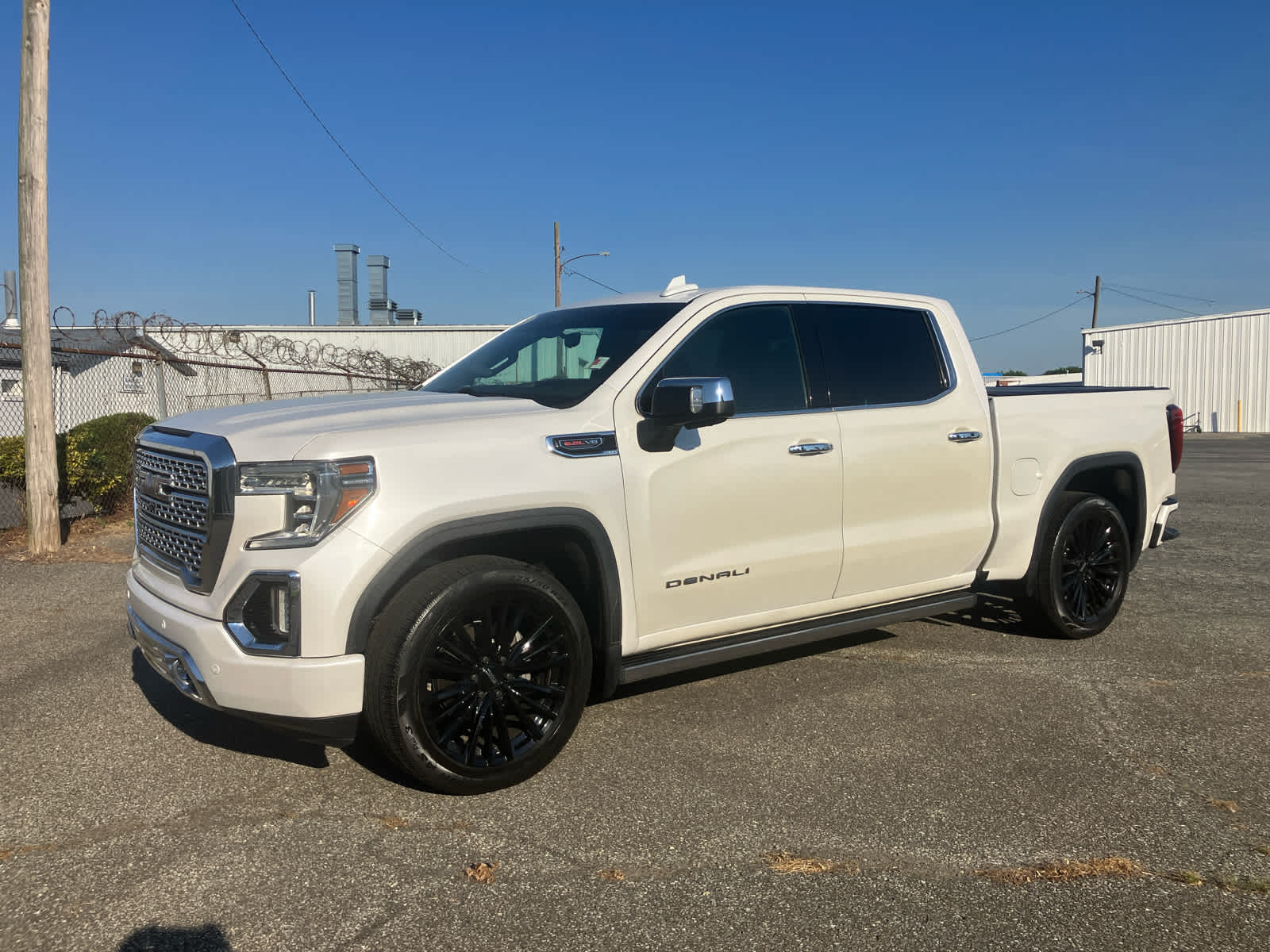 2019 GMC Sierra 4WD Crew Cab Short Box's photo
