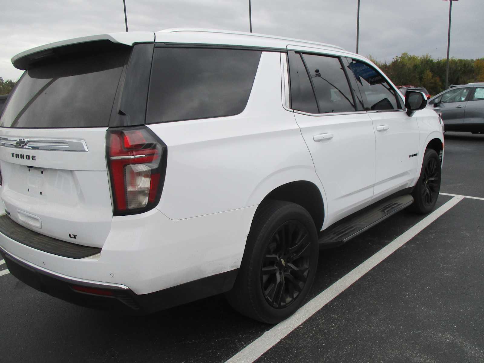 2023 Chevrolet Tahoe LT photo 3