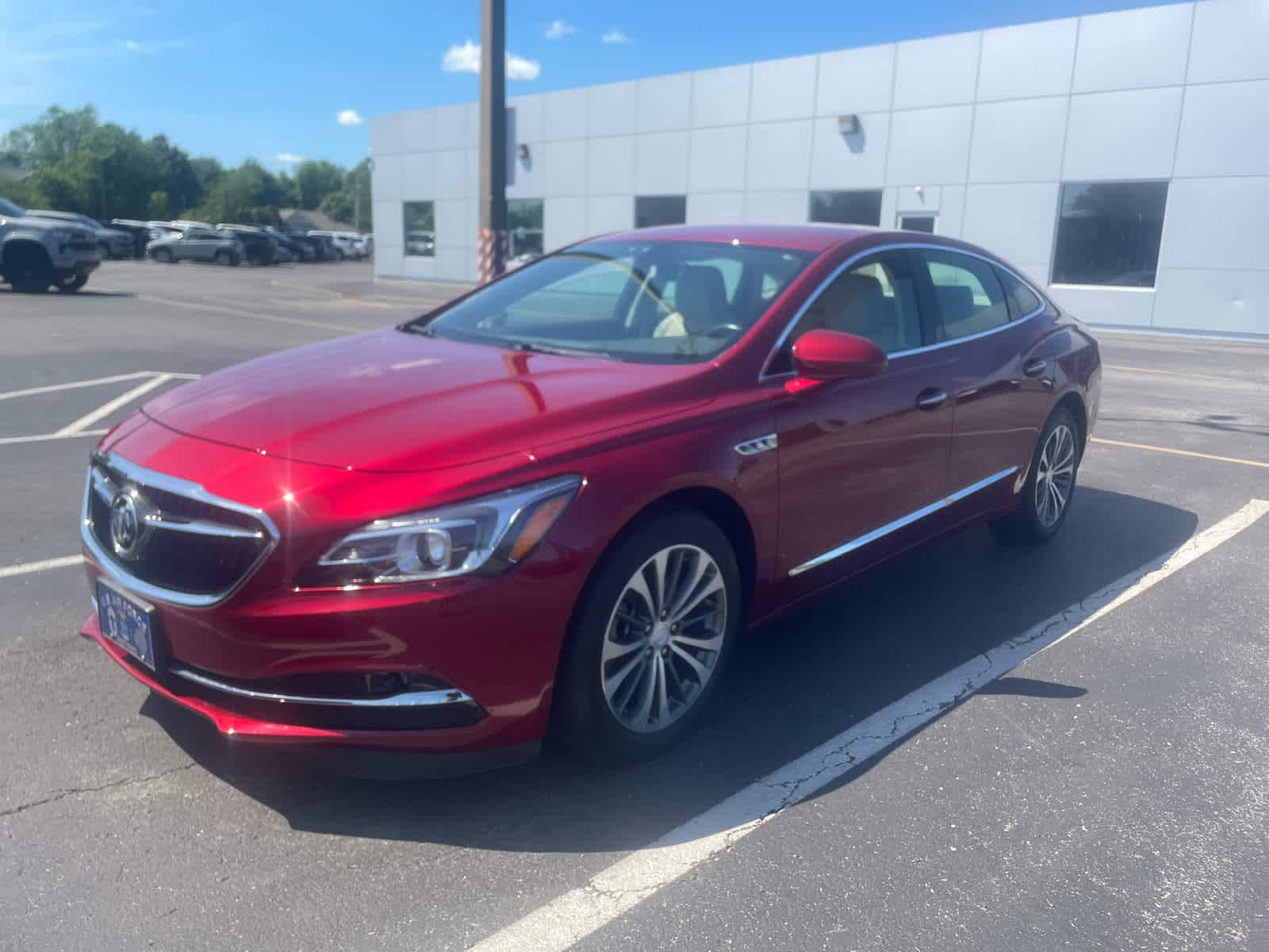 2019 Buick LaCrosse Essence's photo