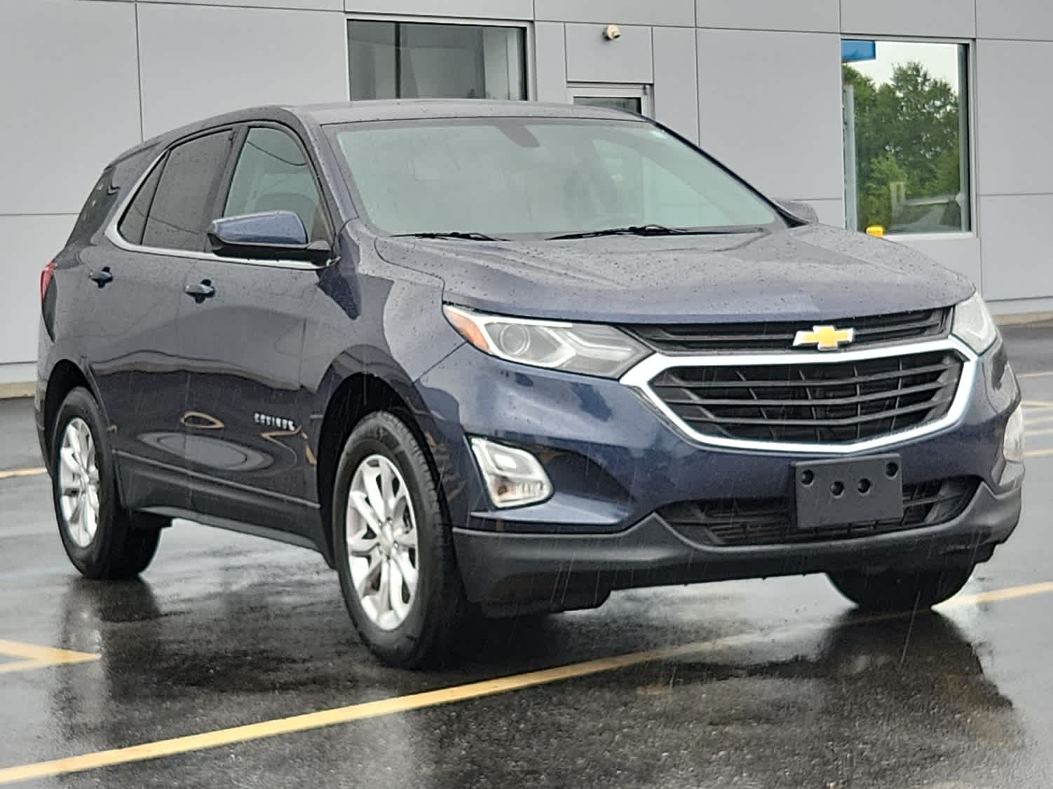 Used 2018 Chevrolet Equinox LT with VIN 3GNAXSEV9JS567499 for sale in Dover, DE