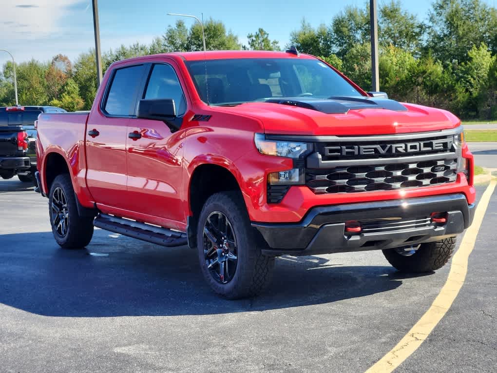 2026 Chevrolet Silverado 1500 Custom Trail Boss photo 2