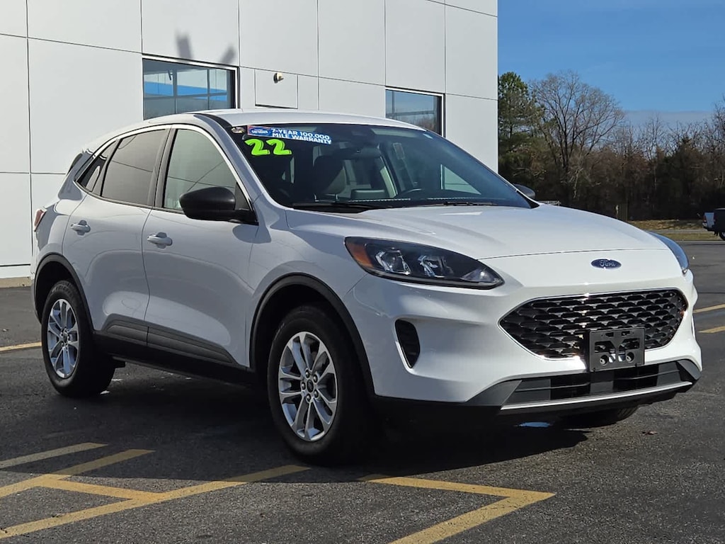 Used 2022 Ford Escape SE