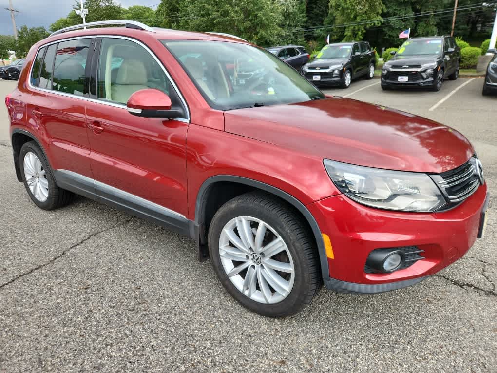 Used 2016 Volkswagen Tiguan SE with VIN WVGBV7AX4GW007003 for sale in Dover, DE