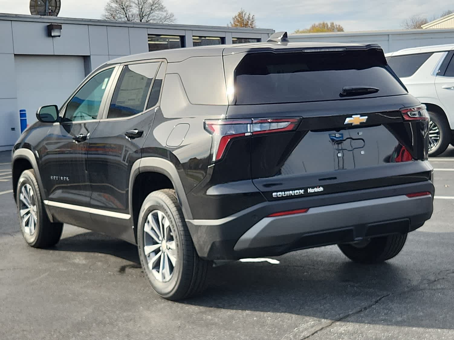 2026 Chevrolet Equinox LT photo 4