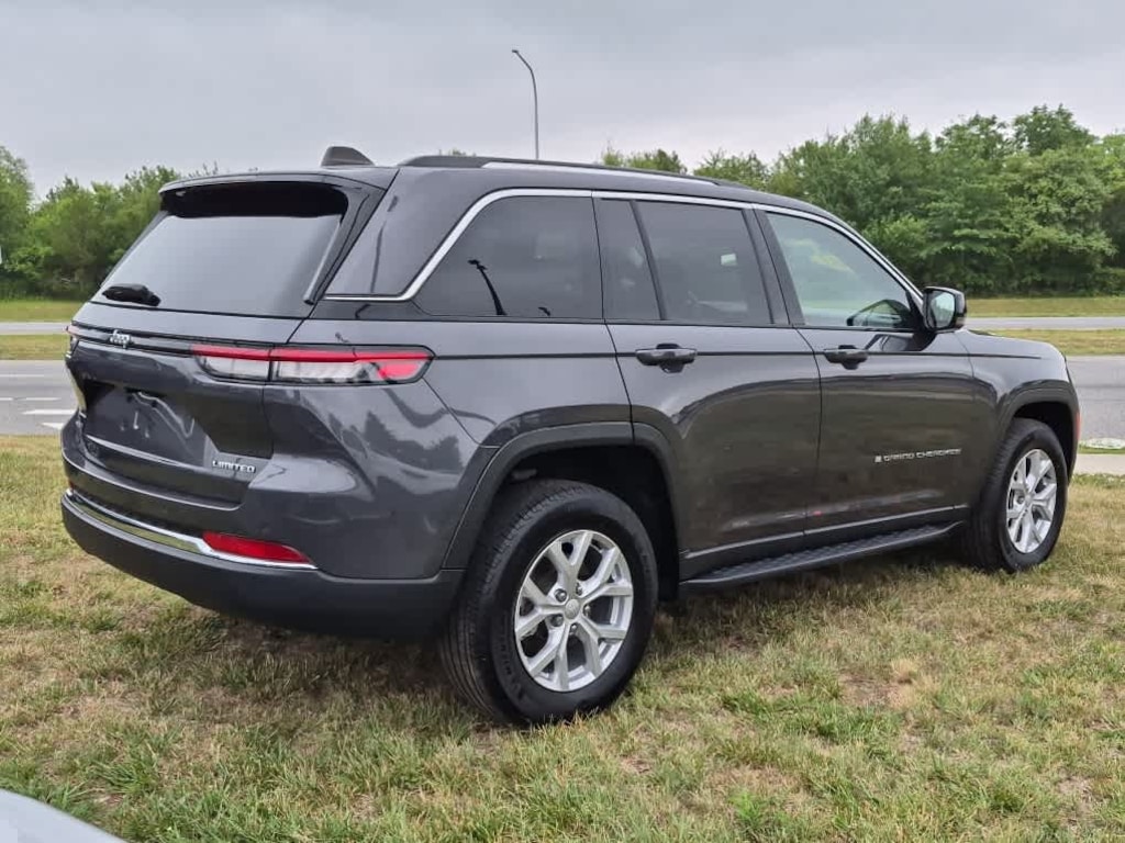 Used 2023 Jeep Grand Cherokee Limited