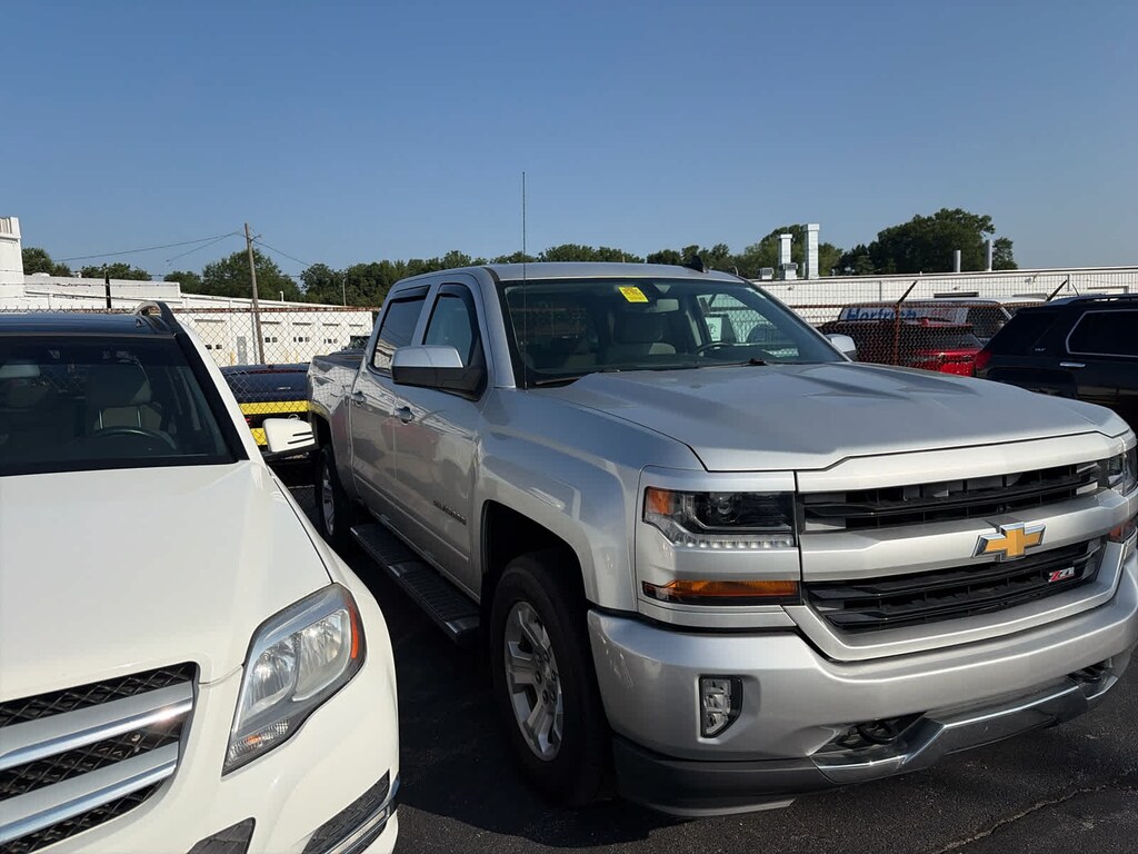 Used 2016 Chevrolet Silverado 1500 LT Truck
