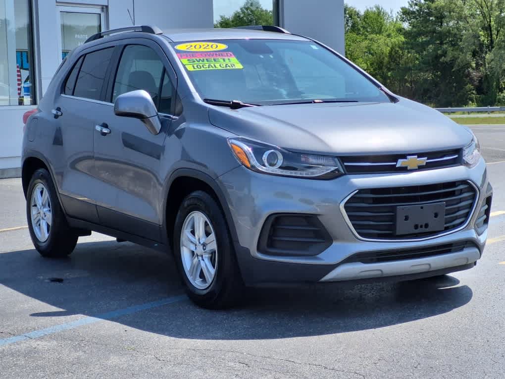 Used 2020 Chevrolet Trax LT with VIN 3GNCJLSB4LL308376 for sale in Dover, DE