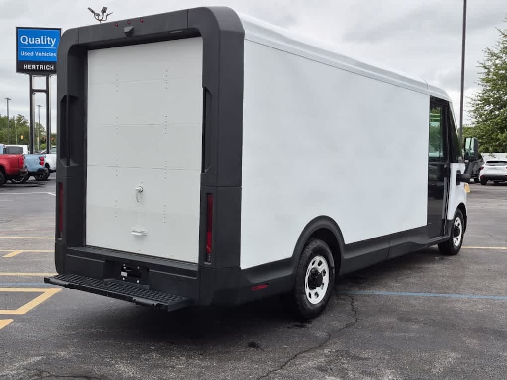 Used 2024 Brightdrop Zevo 600 EJY Cargo Van