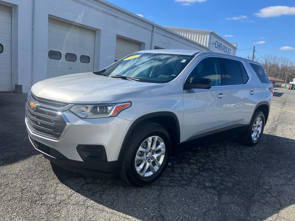 Used 2021 Chevrolet Traverse LS SUV