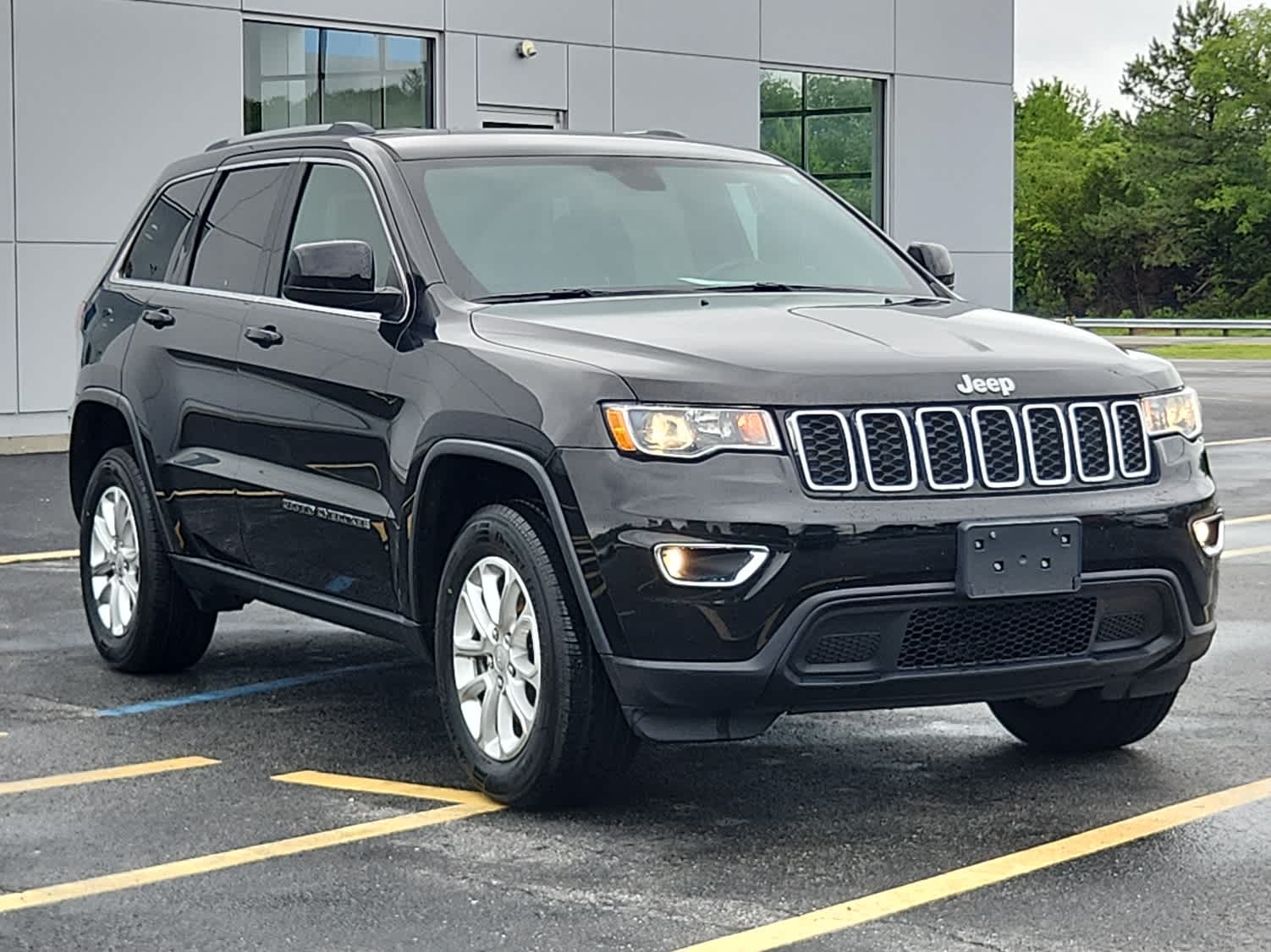 Certified 2021 Jeep Grand Cherokee Laredo E with VIN 1C4RJFAG3MC668981 for sale in Dover, DE
