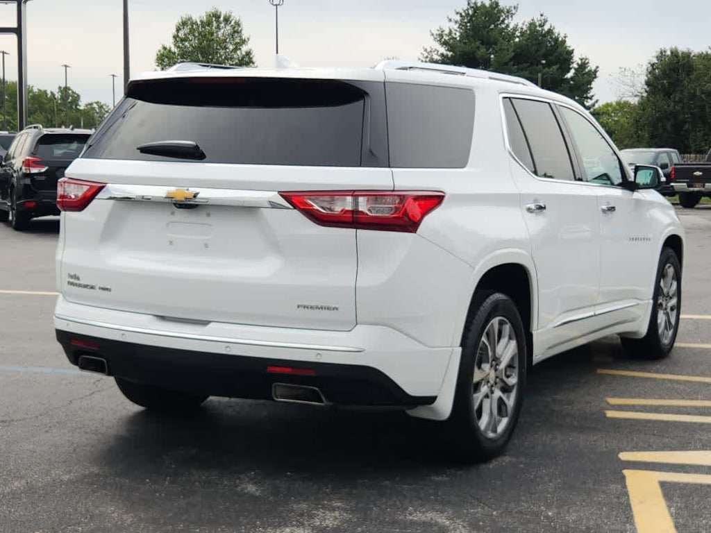 Used 2021 Chevrolet Traverse Premier SUV