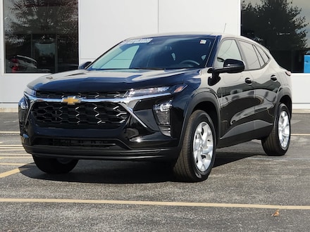 2026 Chevrolet Trax LS SUV