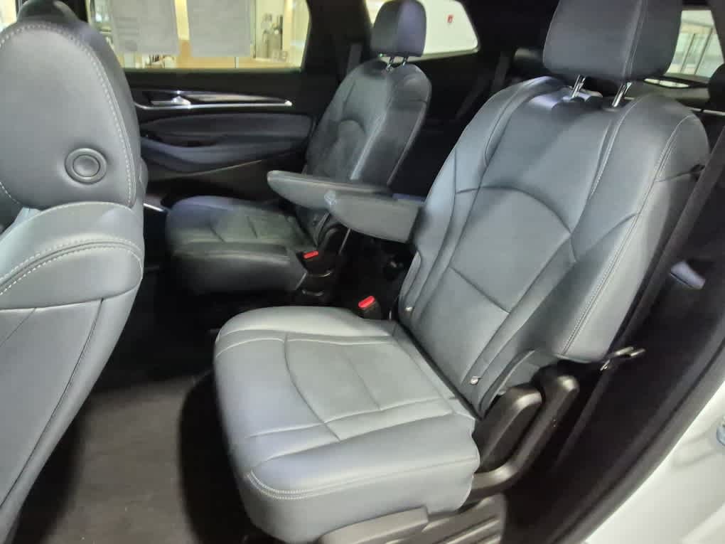 2023 Buick Enclave Essence - Photo 9