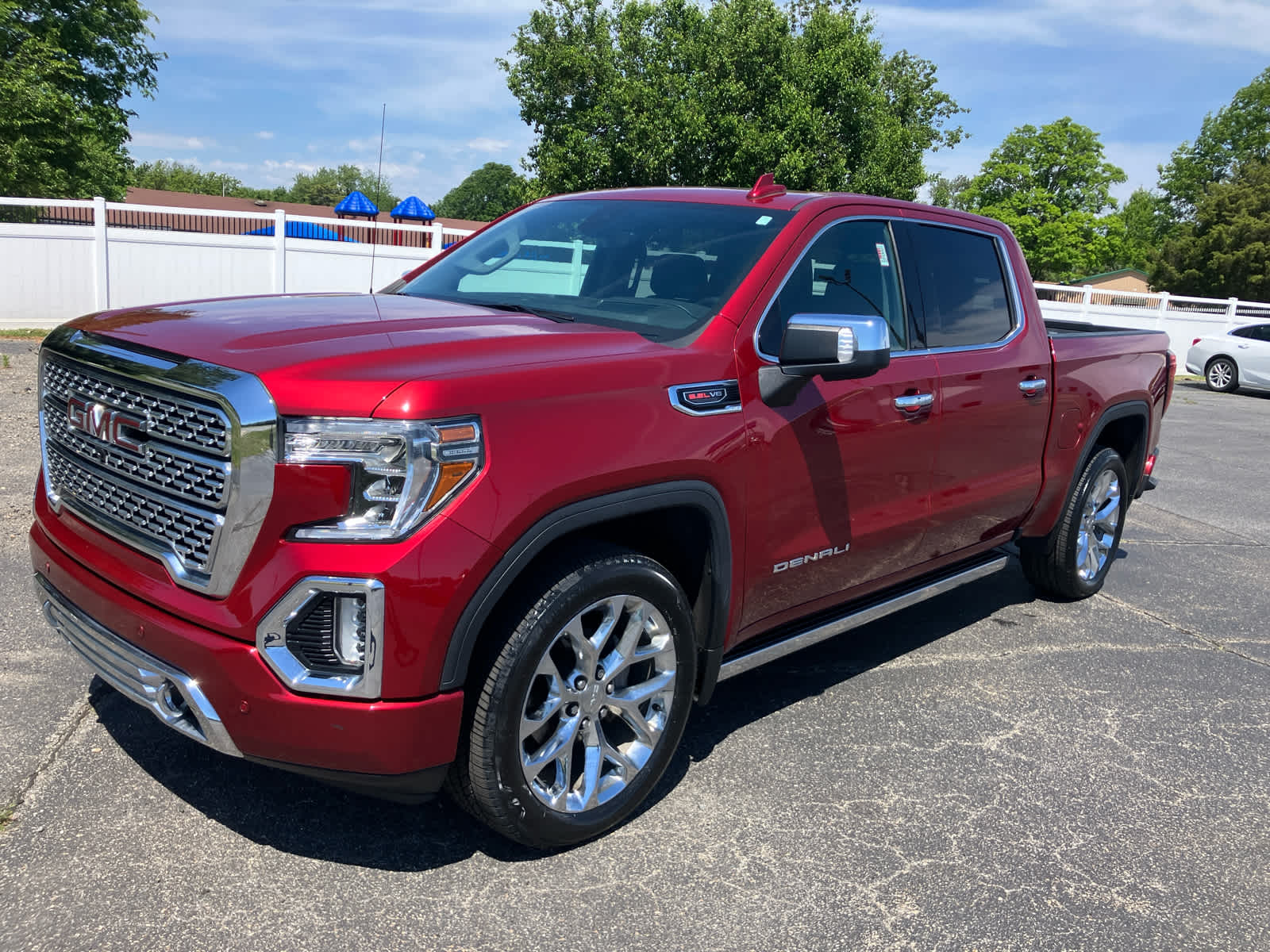 2019 GMC Sierra 4WD Crew Cab Short Box's photo
