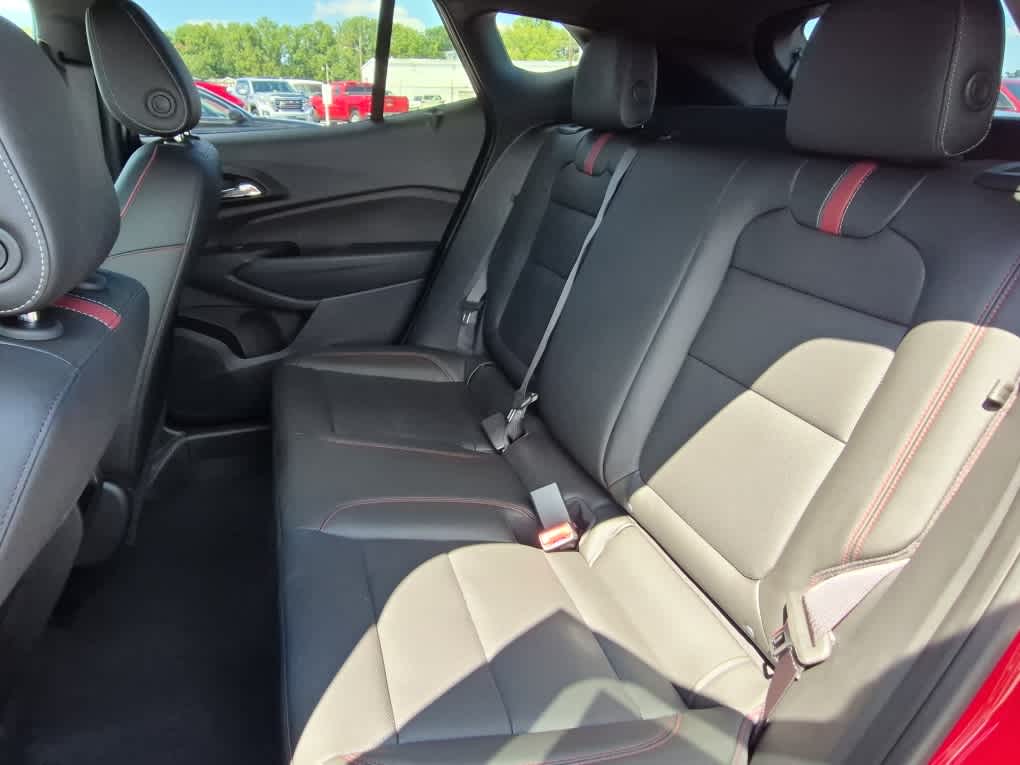 2026 Chevrolet Trax RS - Photo 7
