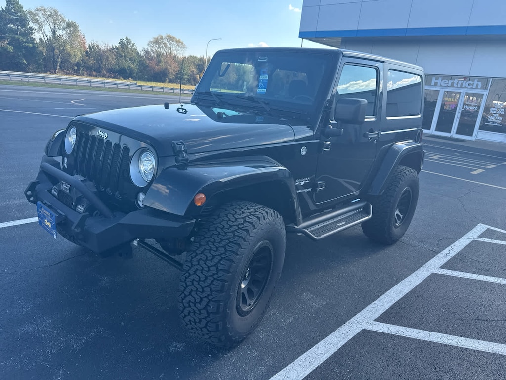 Used 2018 Jeep Wrangler JK Sahara