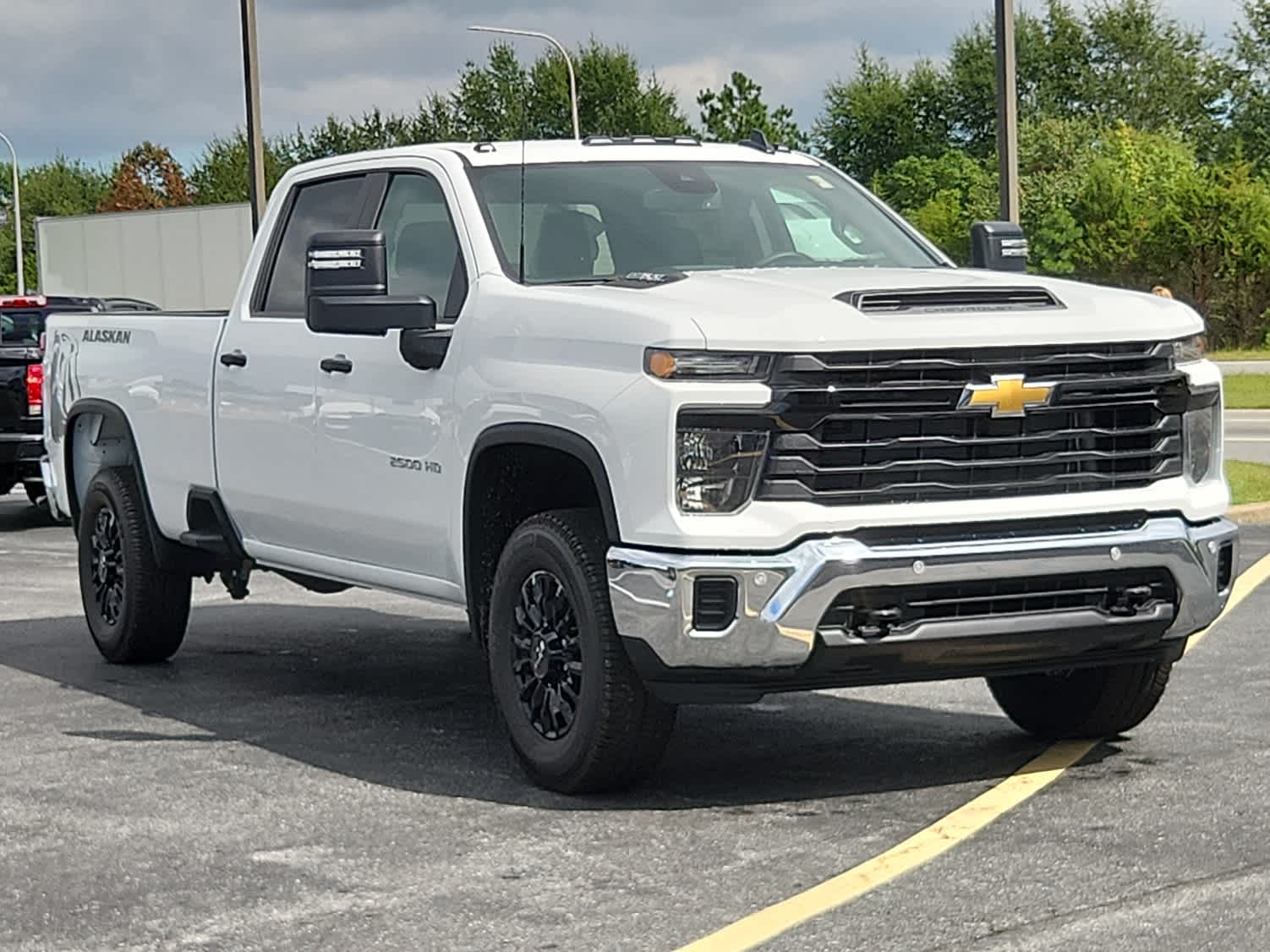 2026 Chevrolet Silverado 2500HD Work Truck photo 2