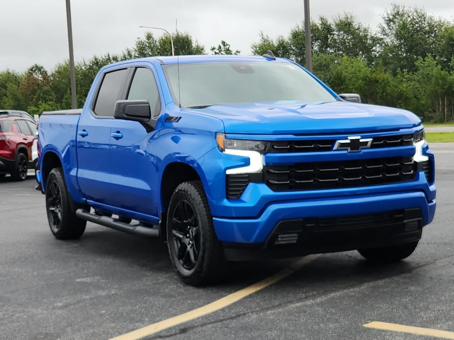 2025 Chevrolet Silverado 1500 RST photo 2