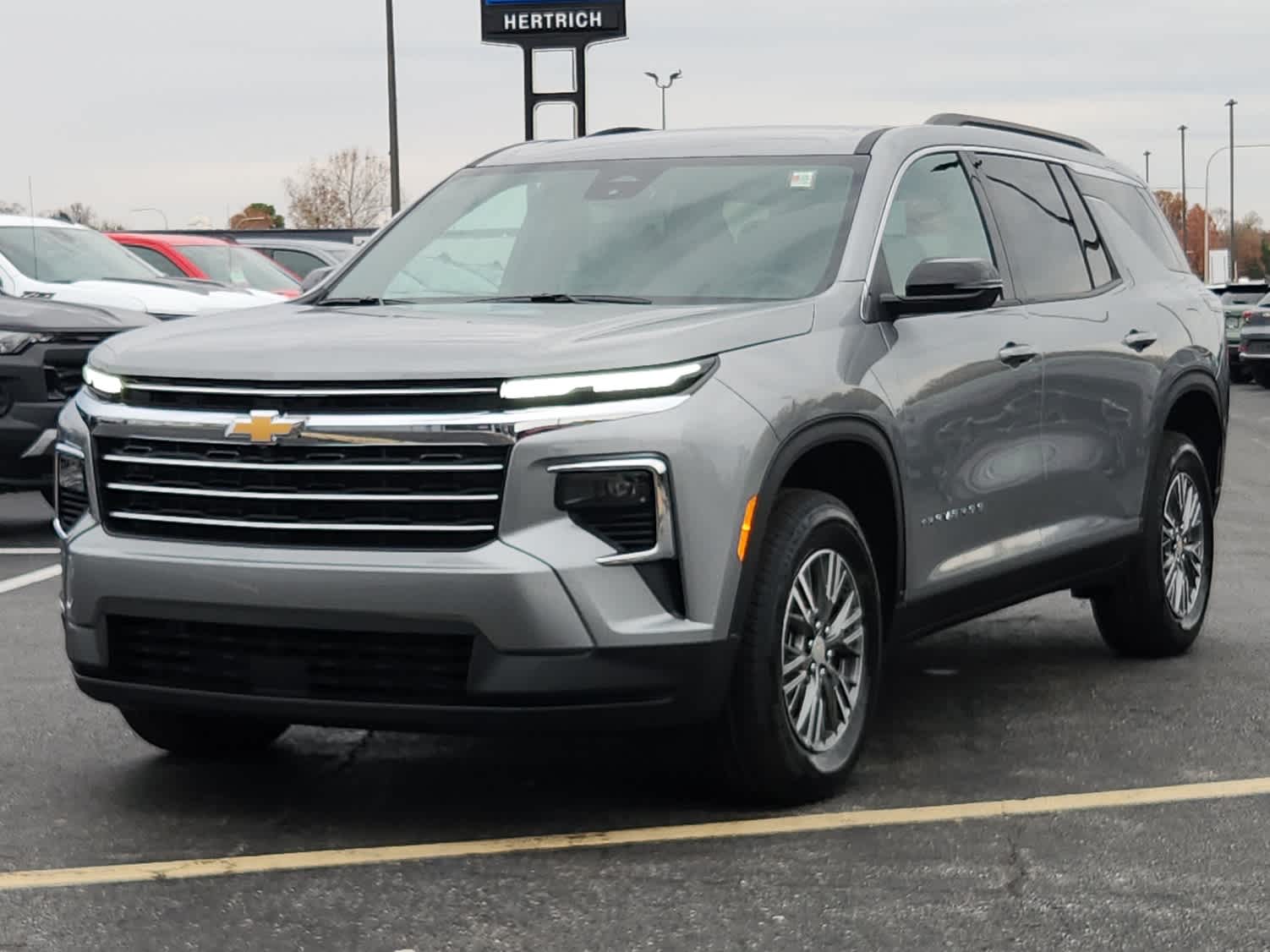 2026 Chevrolet Traverse LT's photo