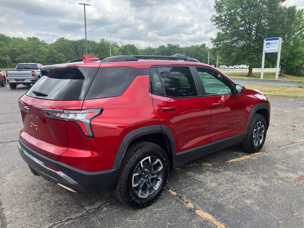 Used 2025 Chevrolet Equinox Activ SUV