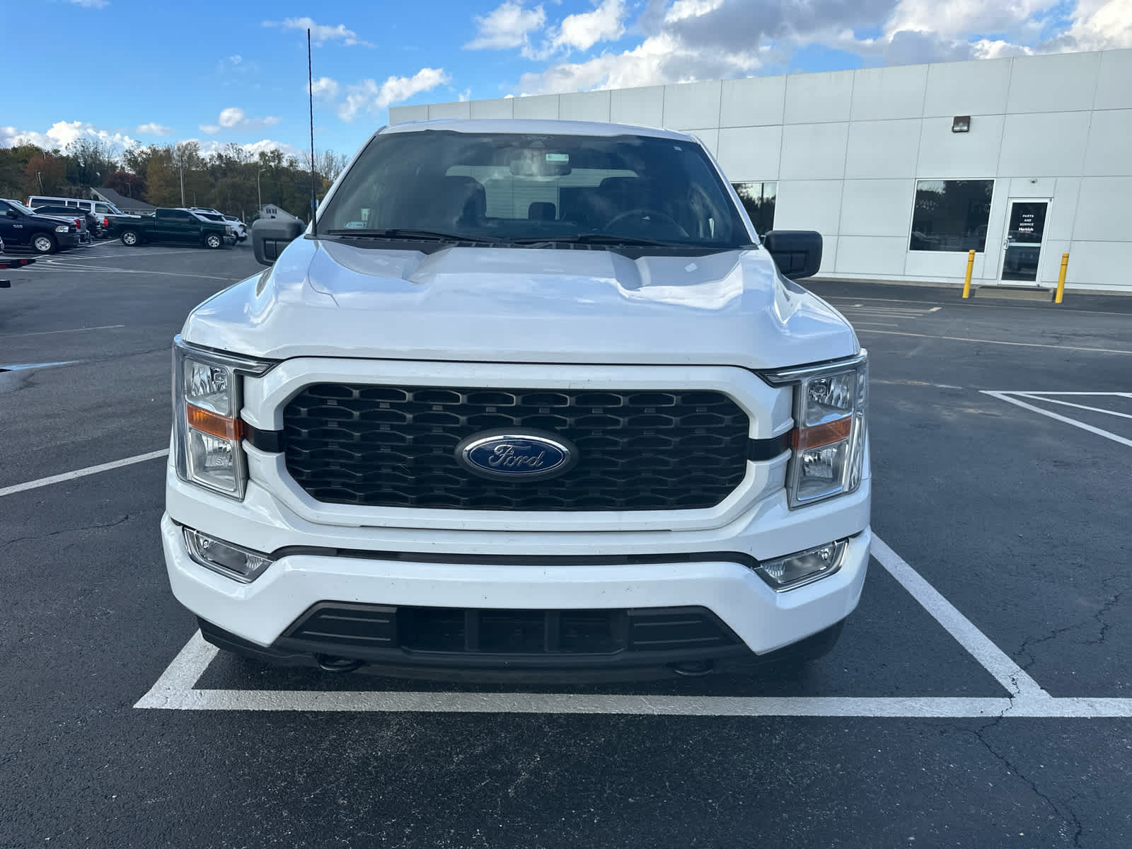 2021 Ford F-150 XL photo 2