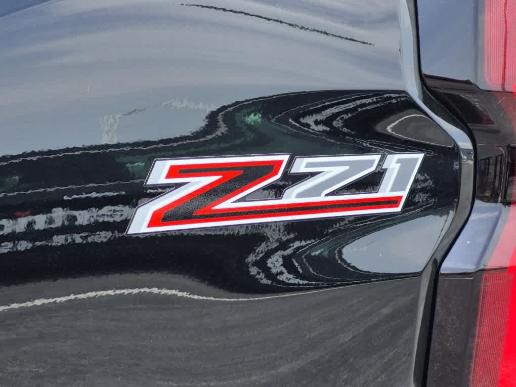 2026 Chevrolet Colorado Z71 - Photo 18