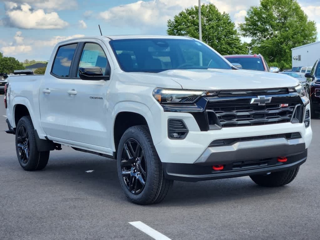 New 2025 Chevrolet Colorado Z71 Truck
