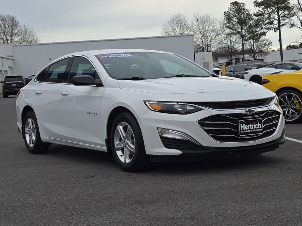 Certified 2022 Chevrolet Malibu LS Car