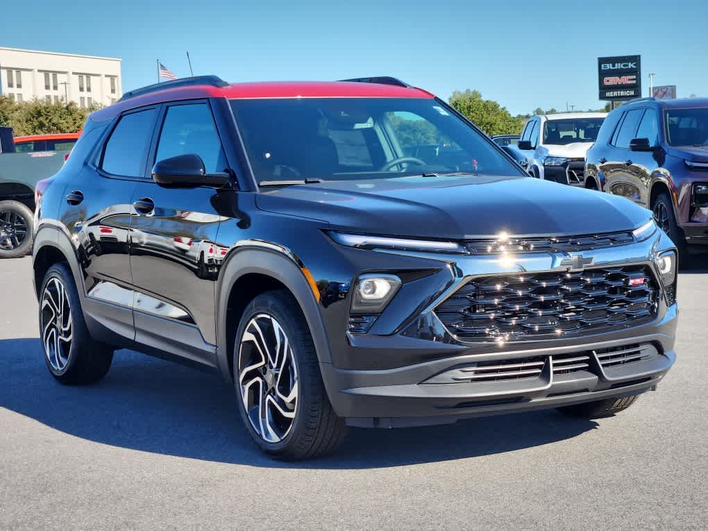 2026 Chevrolet Trailblazer RS photo 2