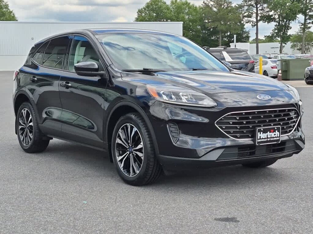 Used 2022 Ford Escape SE